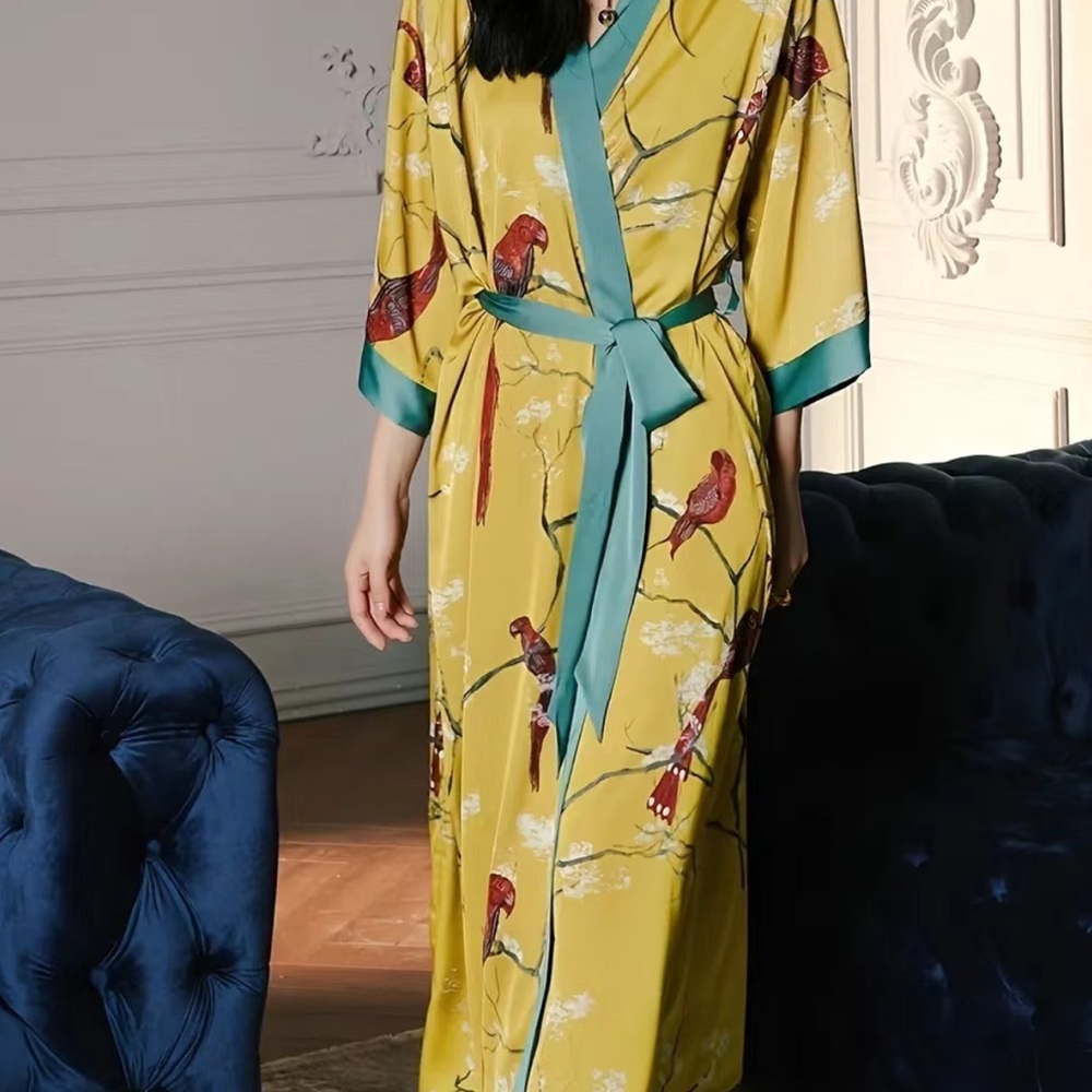 Bird robe - Picture 4 of 5